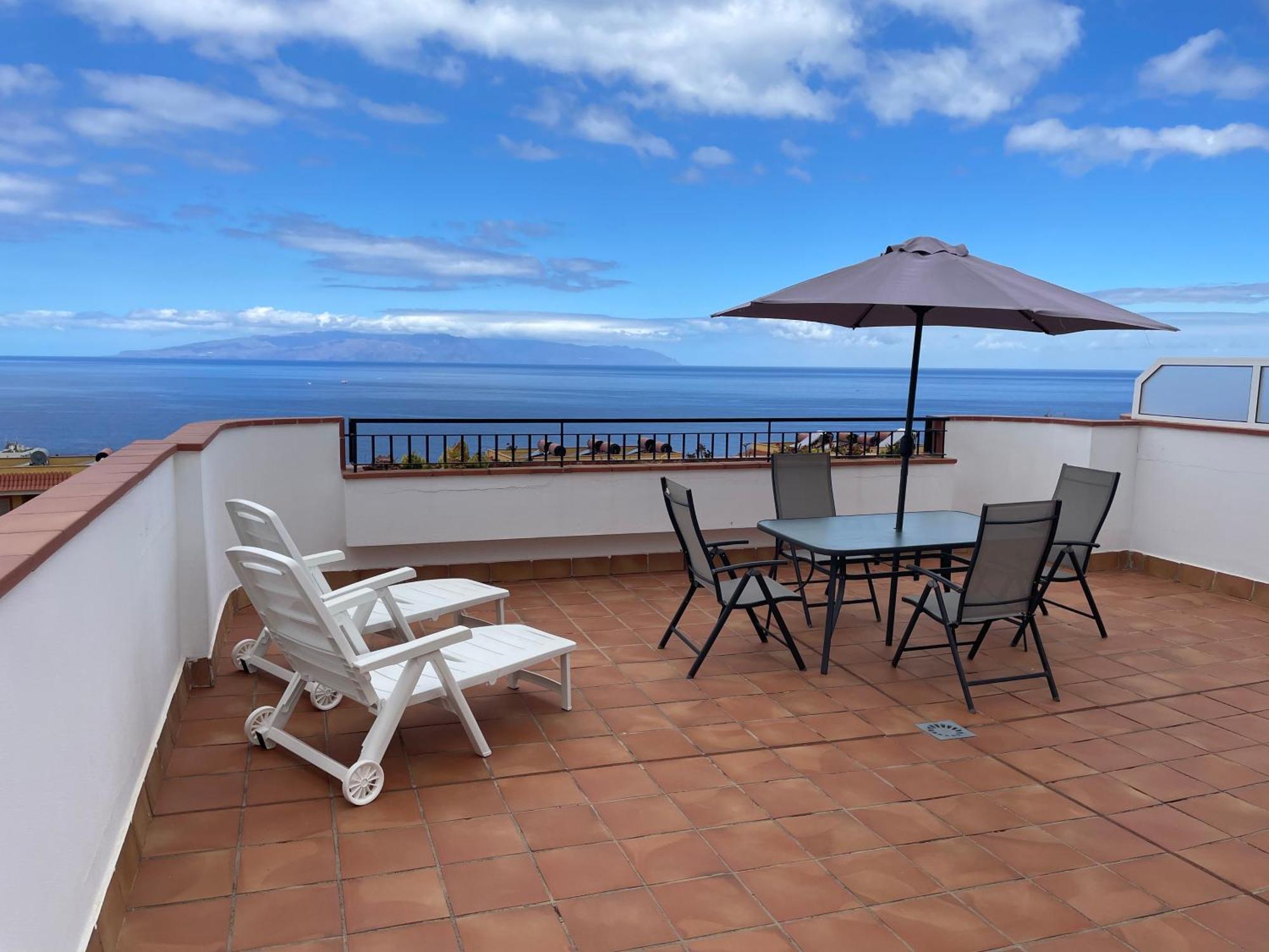 Ferienwohnung Amazing Duplex With Large Terrace And Sea Views Puerto de Santiago  Exterior foto